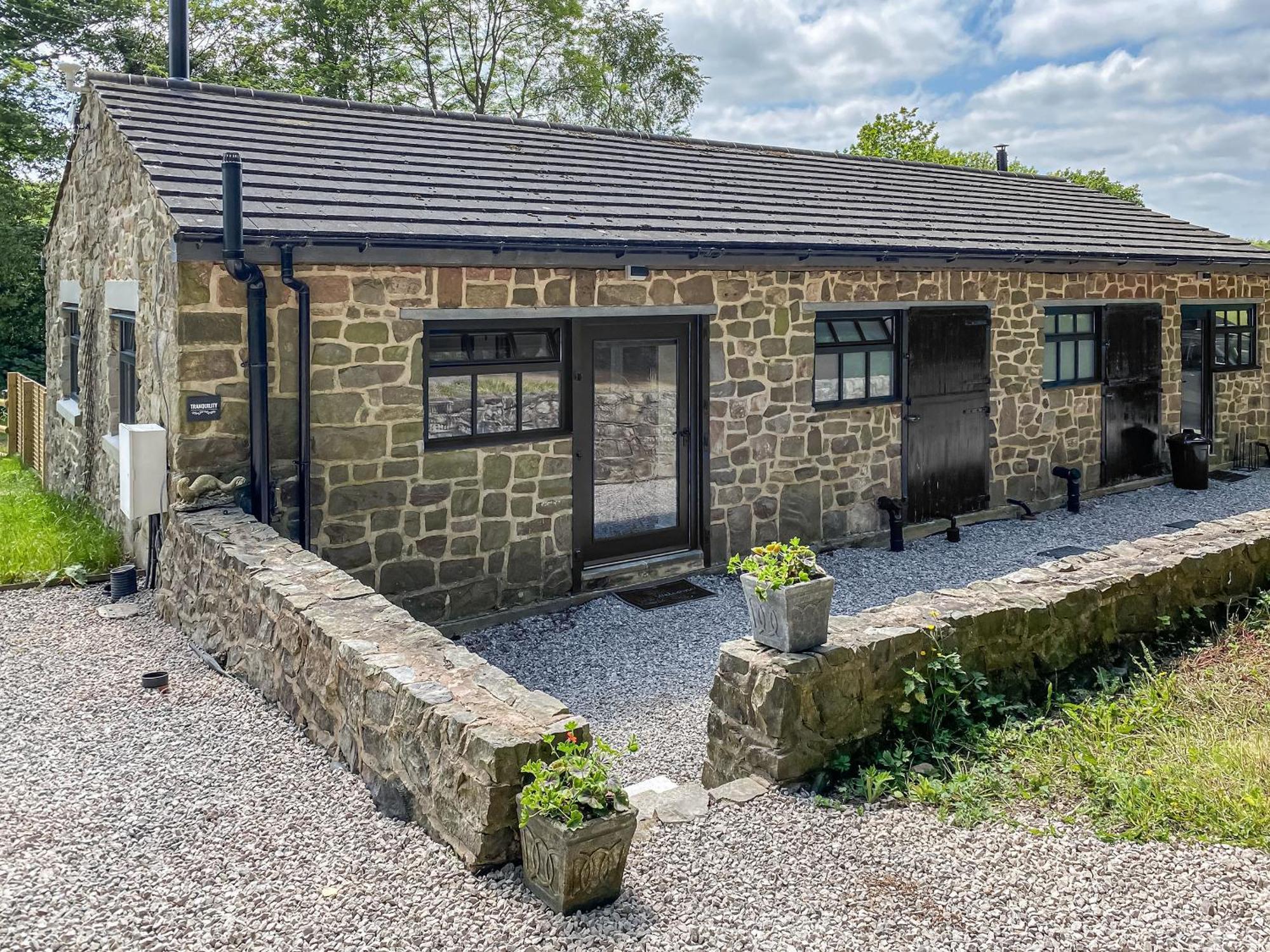 Serenity- Uk38551 Endon Екстериор снимка